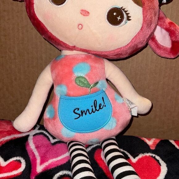 Metoo smile Strawberry sheep plush doll - Picture 5 of 7